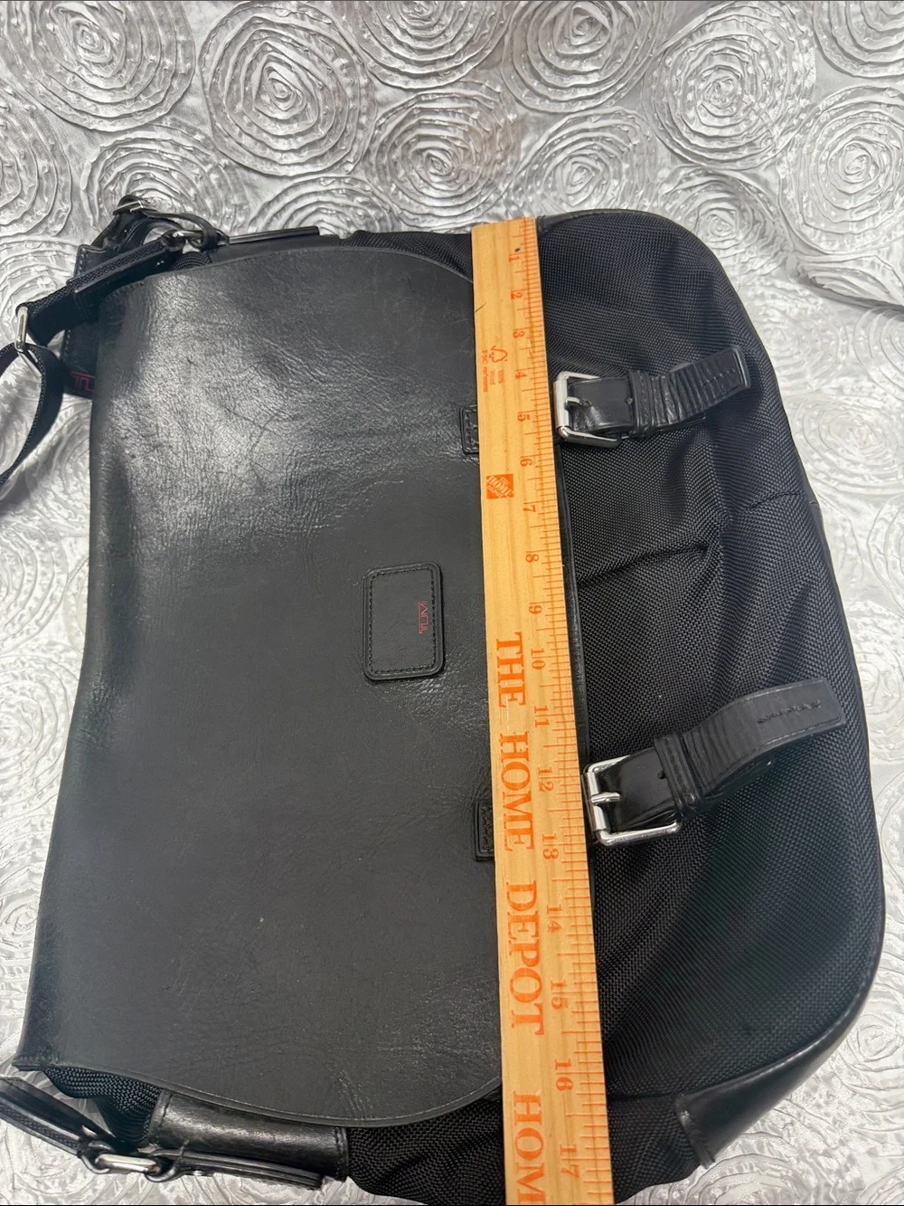 Tumi messenger bag